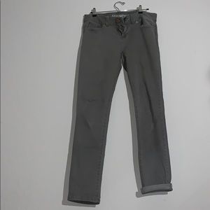 Gray Skinny jeans
